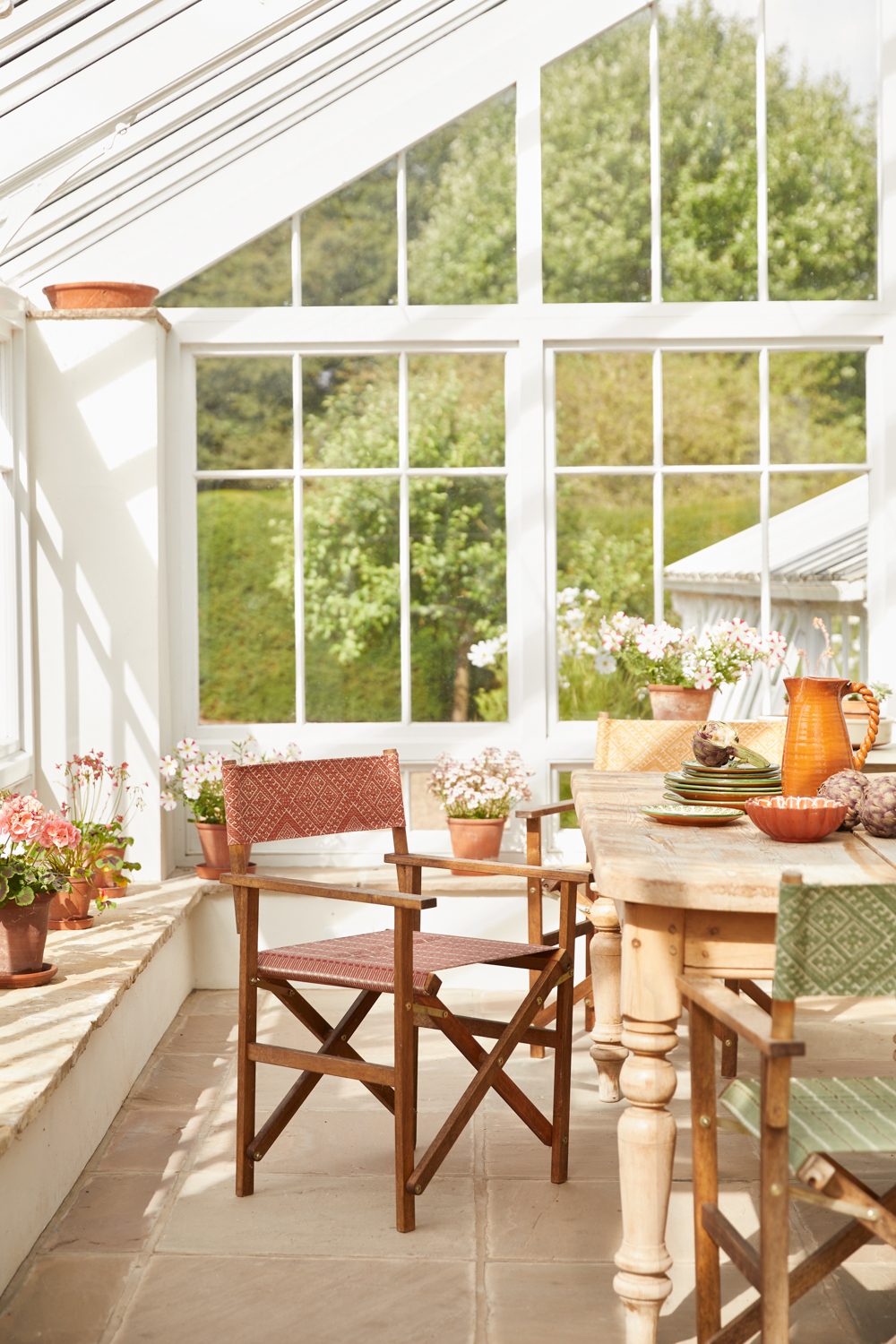 Isabella Worsley Fabric and wallpaper range Helen Cathcart