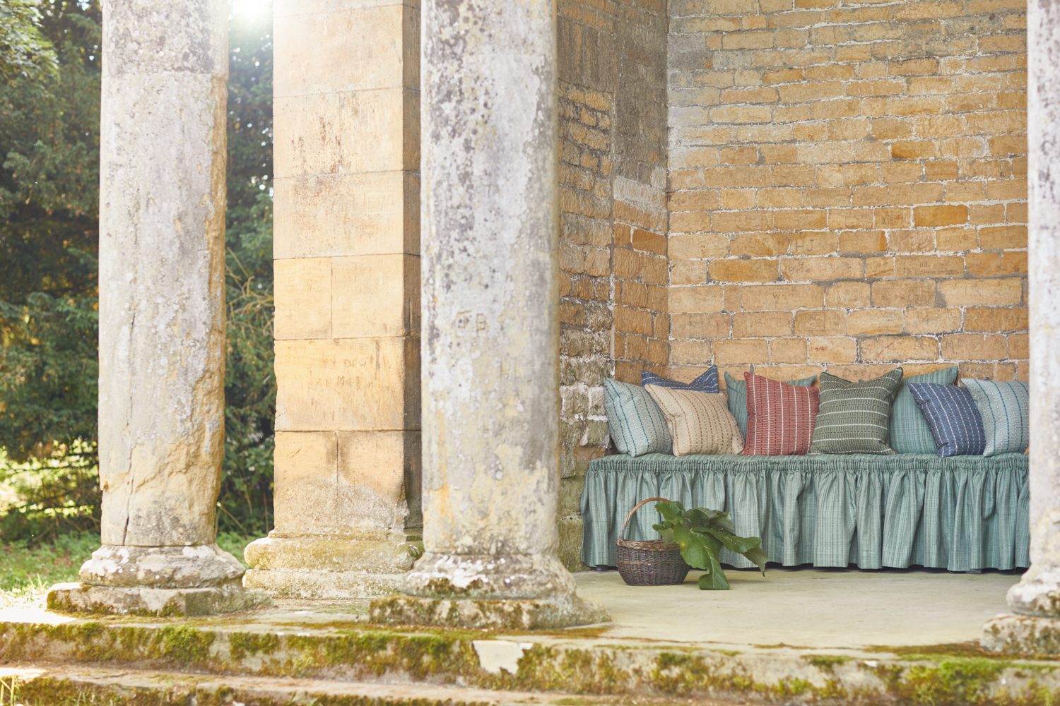 Isabella Worsley Fabric and wallpaper range Helen Cathcart